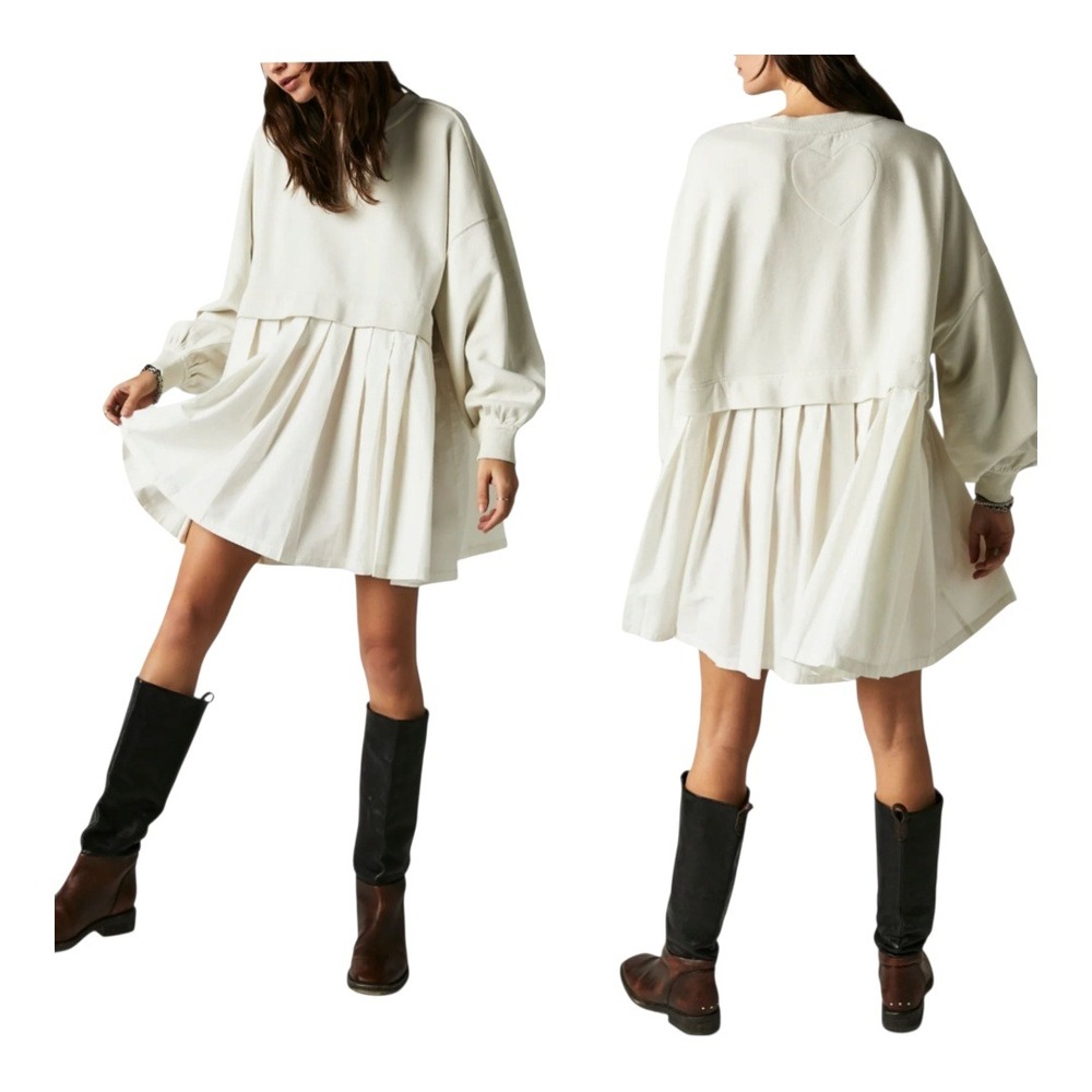 Free People Eleanor Sweatshirt  Heart Back Casual Ivory‎ Cream Oversized